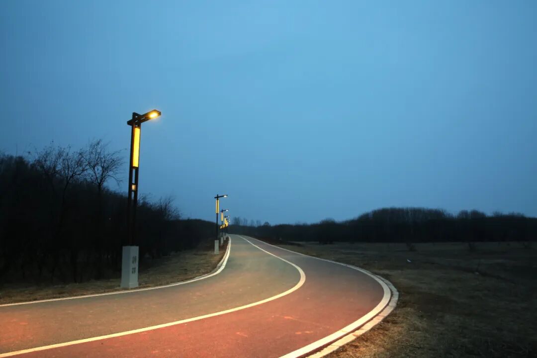 Danau Zhangze (Changzhi) & Cross-Lake Avenue (Yuncheng)